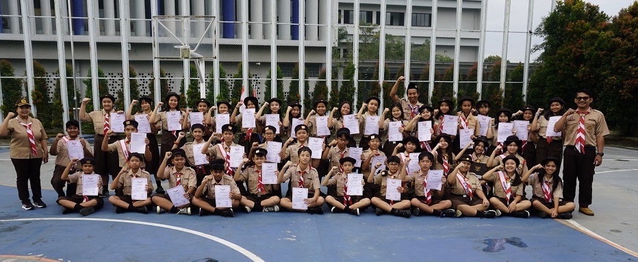 Upacara Hari Pramuka dan Pelantikan Kenaikan Tingkat Penggalang di SMP Strada Yos Sudarso
